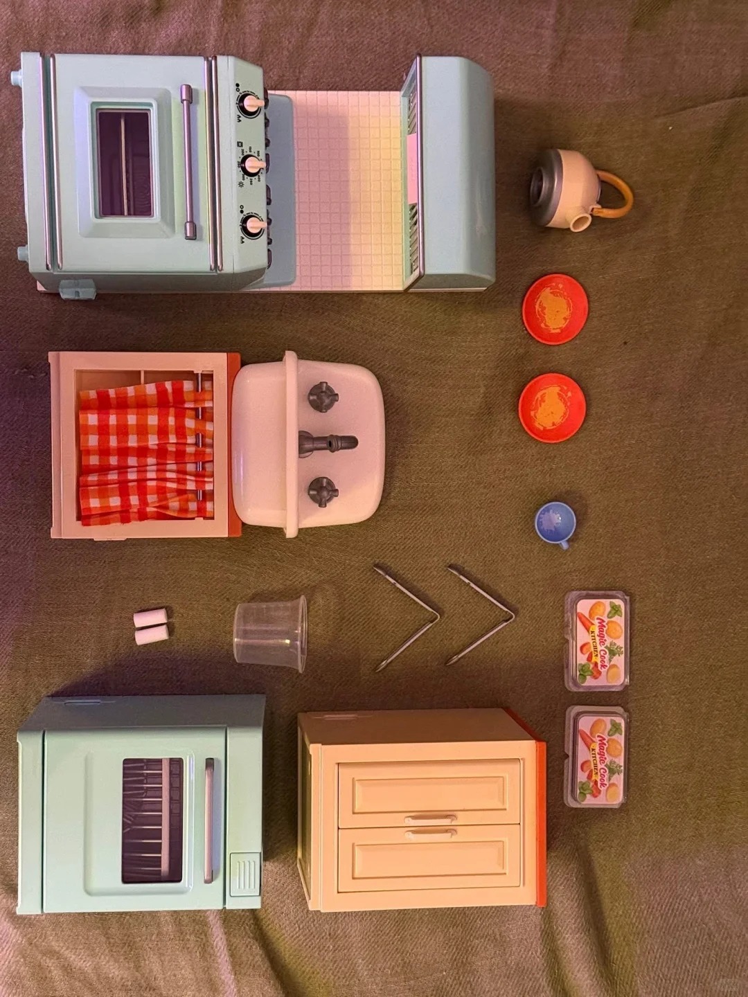 Zuru Mini Brands Magic Cook Ki - огляд і ціна Miniature Baking Kitchen